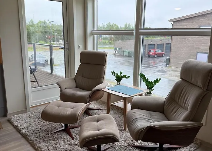 Centrally Located On Storslett!